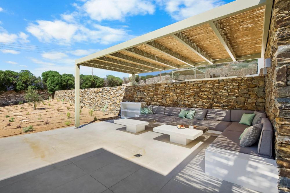 Outdoor Dining Area