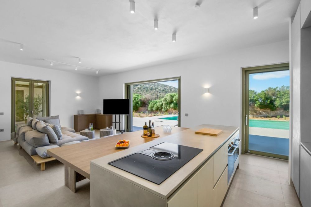 Kitchen/Living Room 