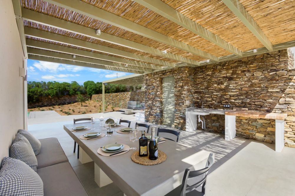 Outdoor Dining Area