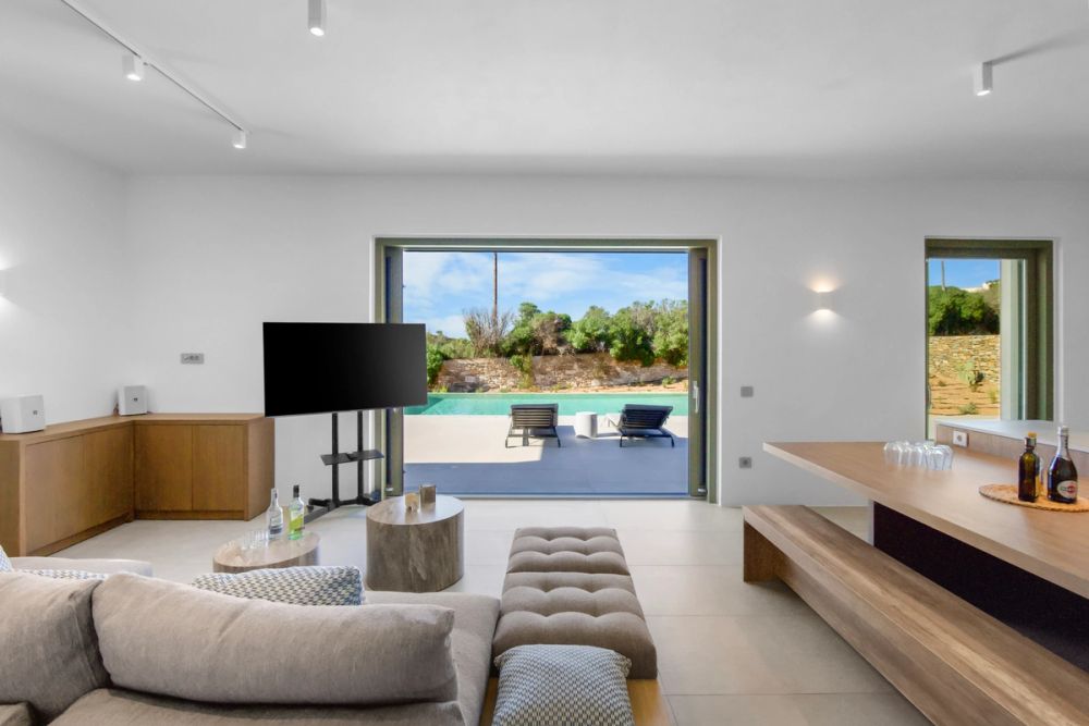 Kitchen/Living Room 