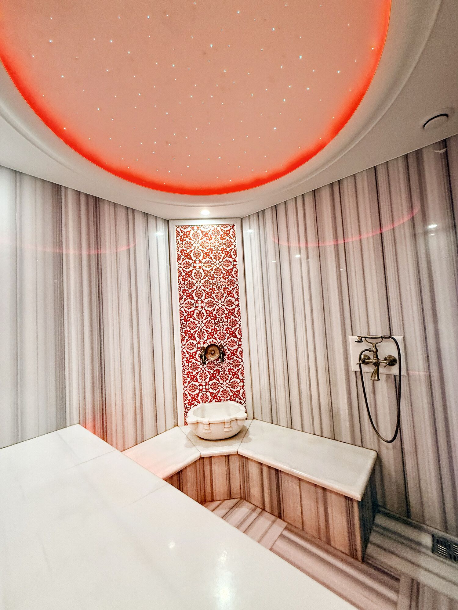 CITYLOFT 175 Presidential Suite: Süitteki özel hamam ve göbek taşı