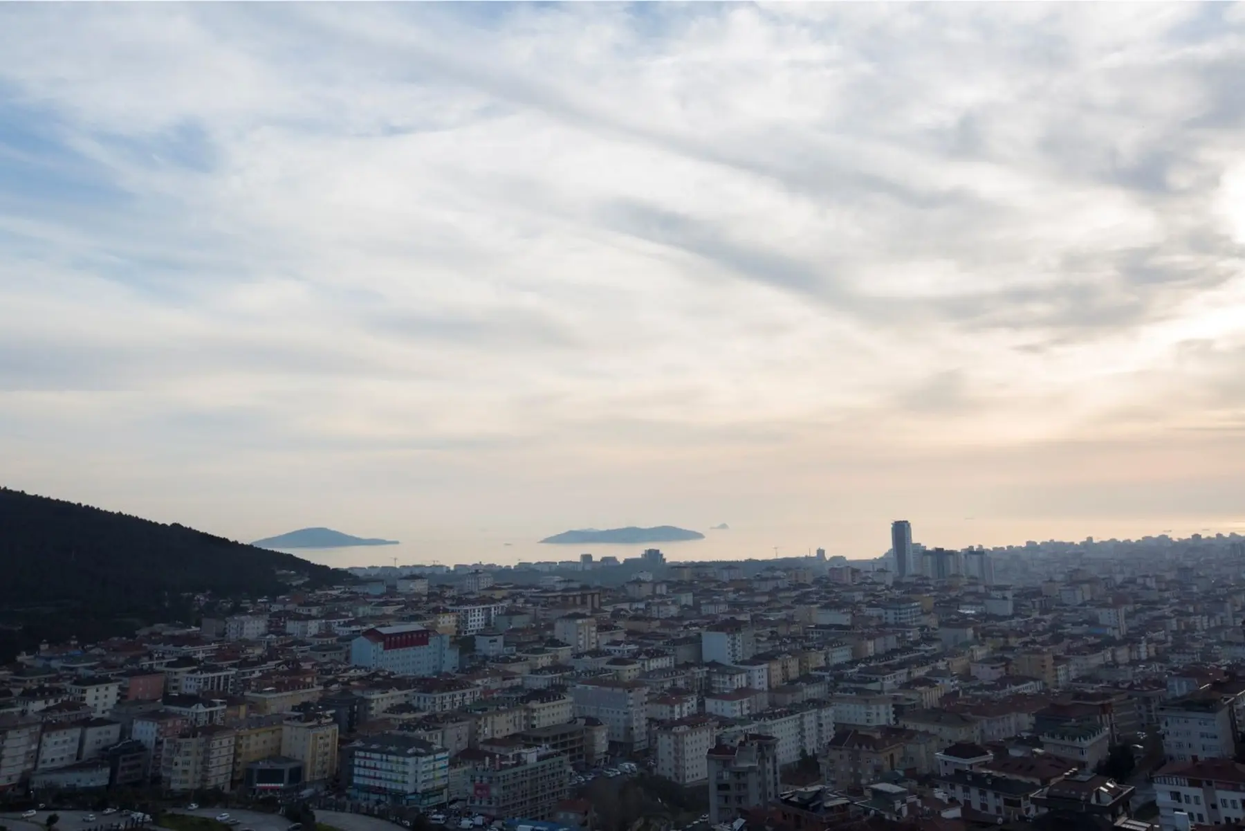 CITYLOFT 161 One Bedroom Sea view: Pencereden Anadolu Yakası ve deniz manzarası