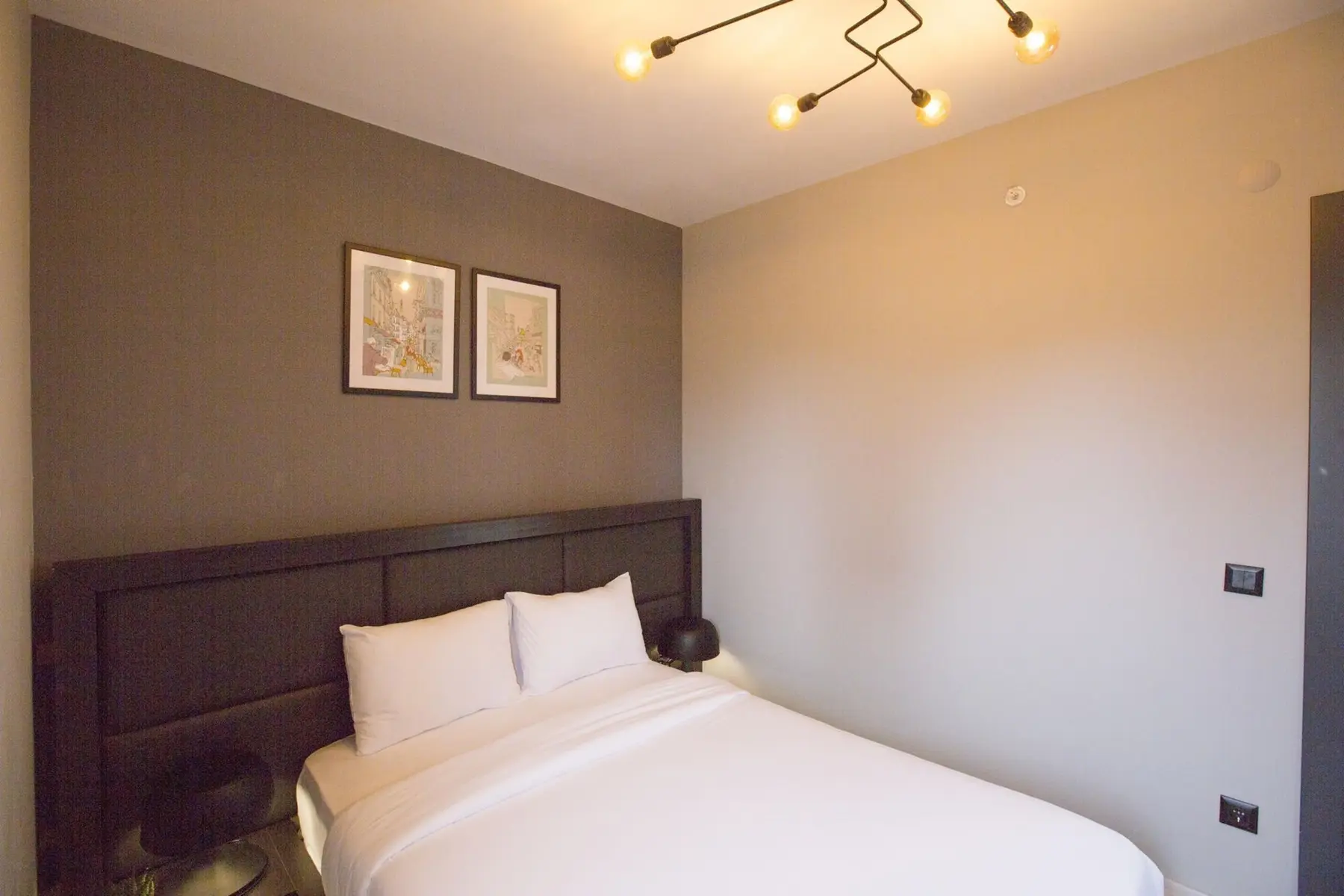 CITYLOFT 36 One Bedroom Suite: Çift kişilik yataklı yatak odası
