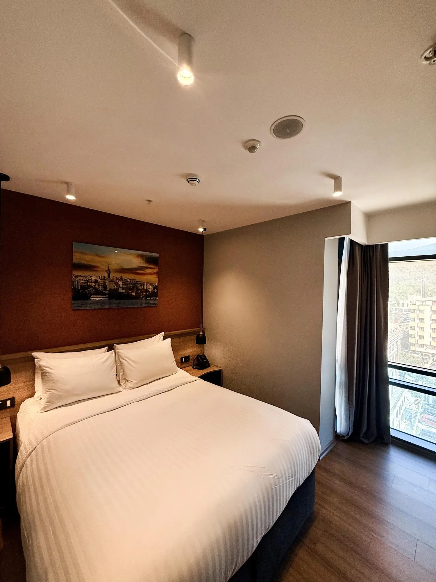 CITYLOFT 175 Deluxe Suite: Ayrı yatak odasında çift kişilik yatak