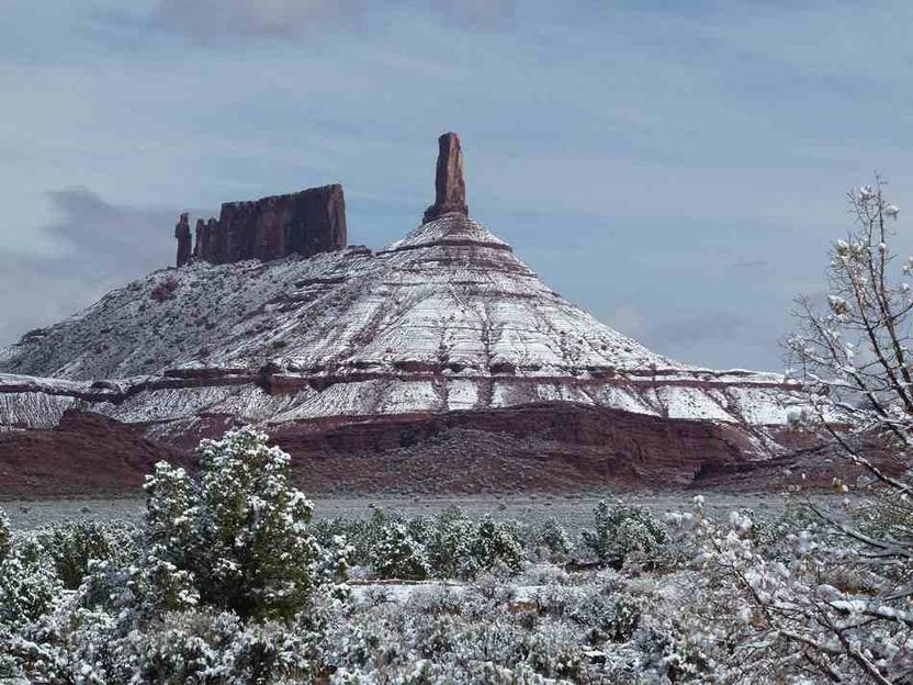 castle valley image