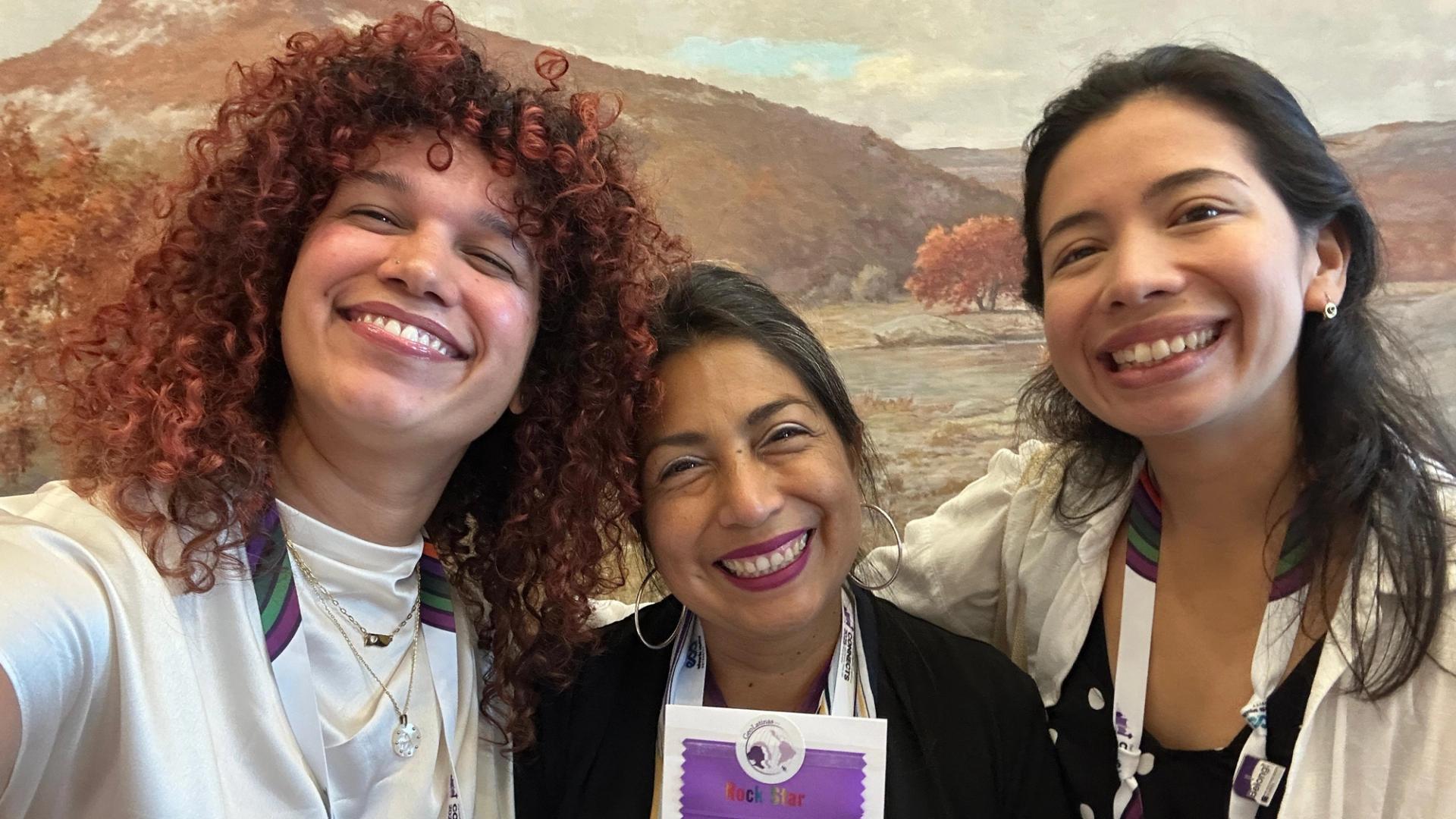 Happy women geologists smiling together at GSA Connects meeting