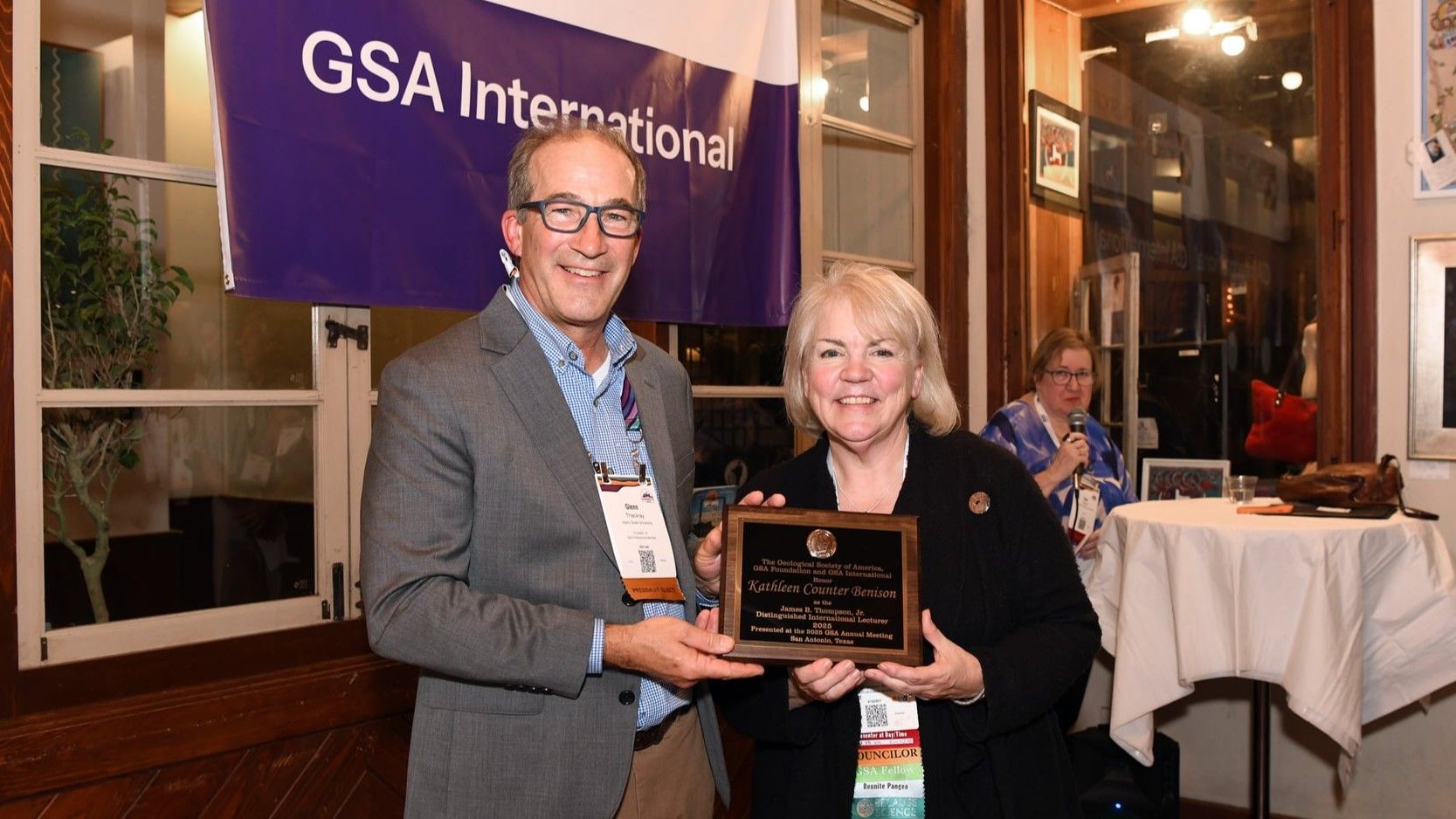 Thompson International Lectureship Kathy award photo