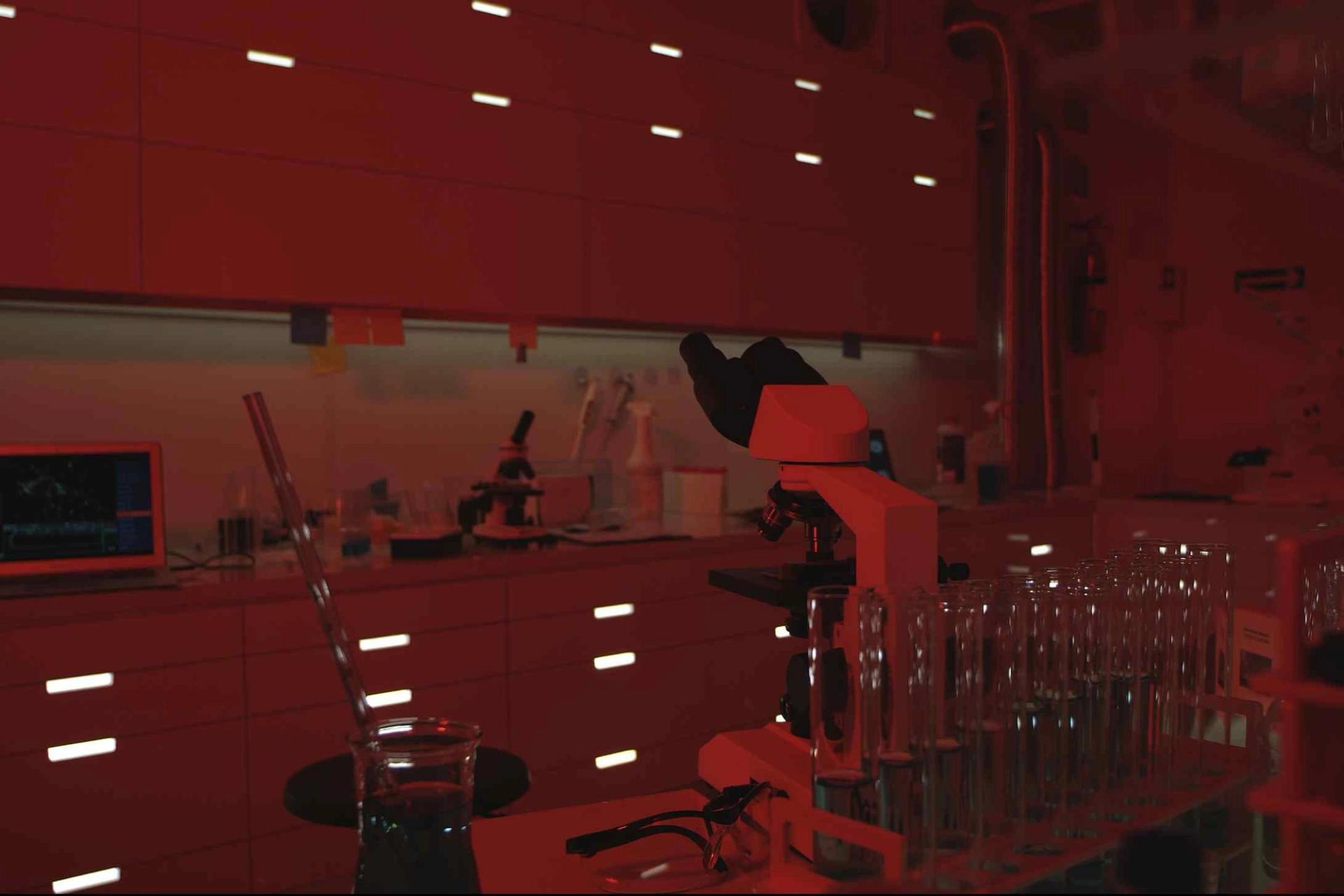 Dark lab with red light, used for optical luminescence dating
