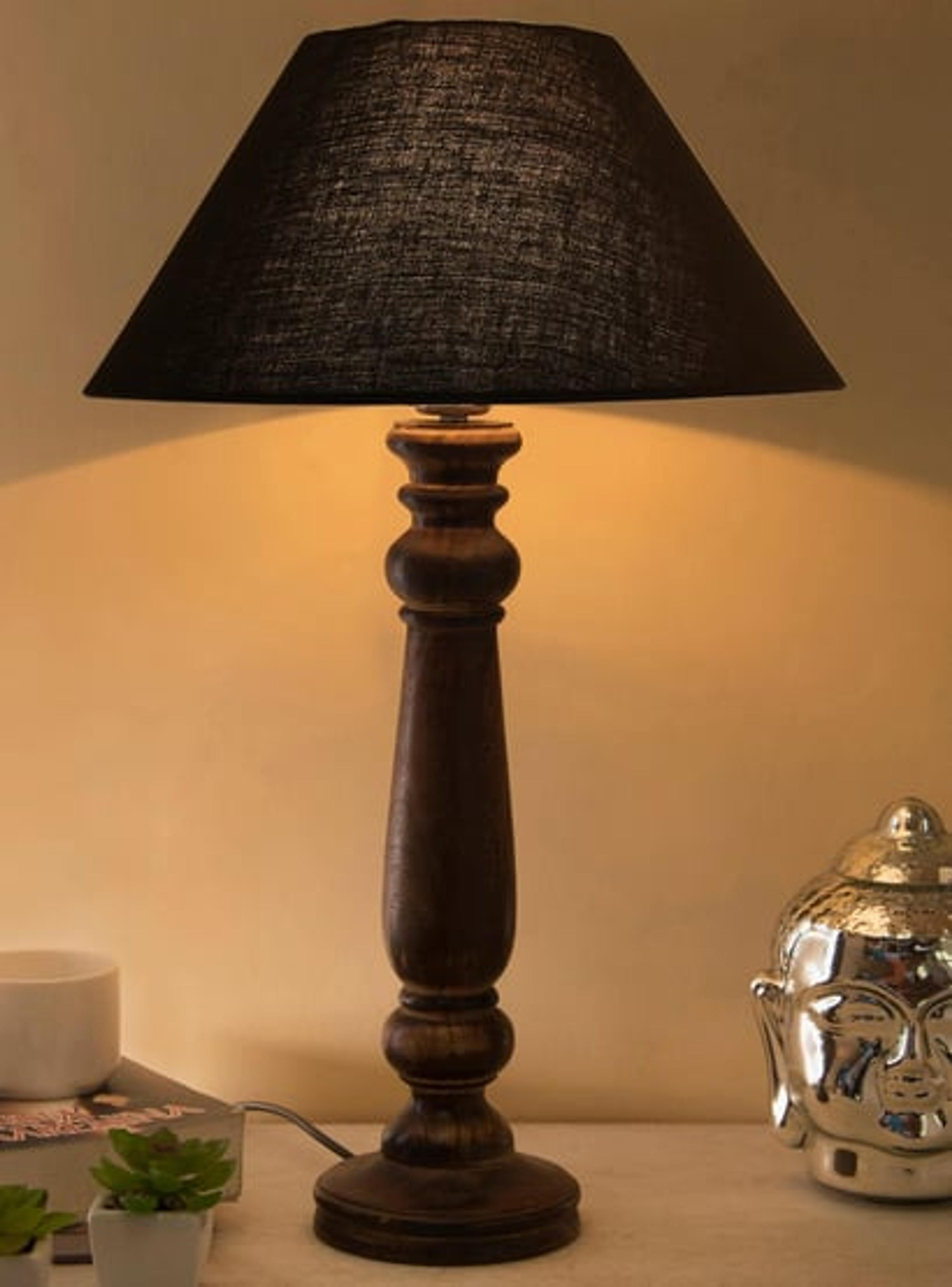 Ambient Floor Lamp for Bedroom & Dining – Soft Warm Light | Modern Home Decor Lamp