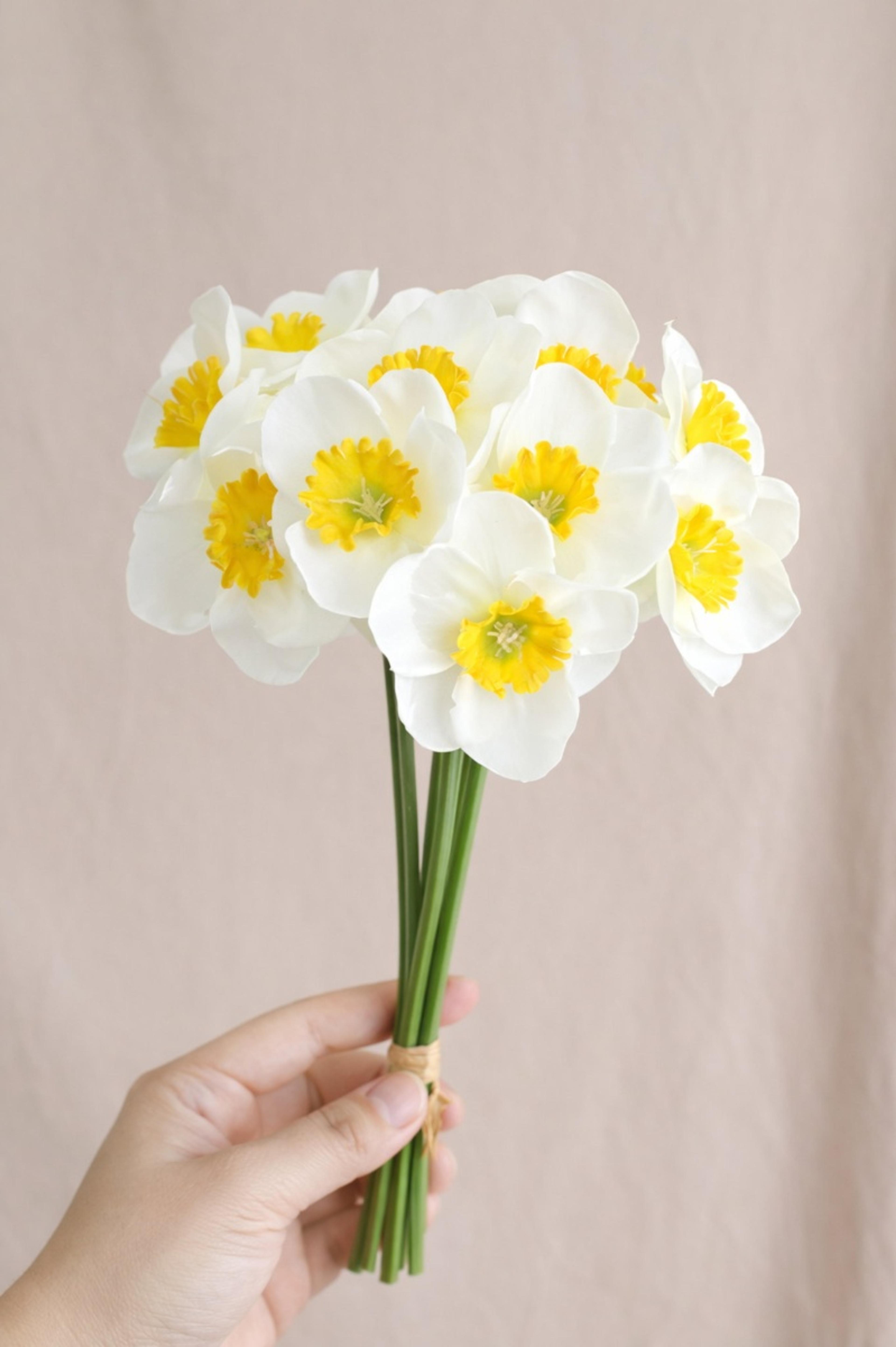 6pcs Artificial Daffodil  Bouquets – Nordic Style  Silk Flowers |  per 6pcs