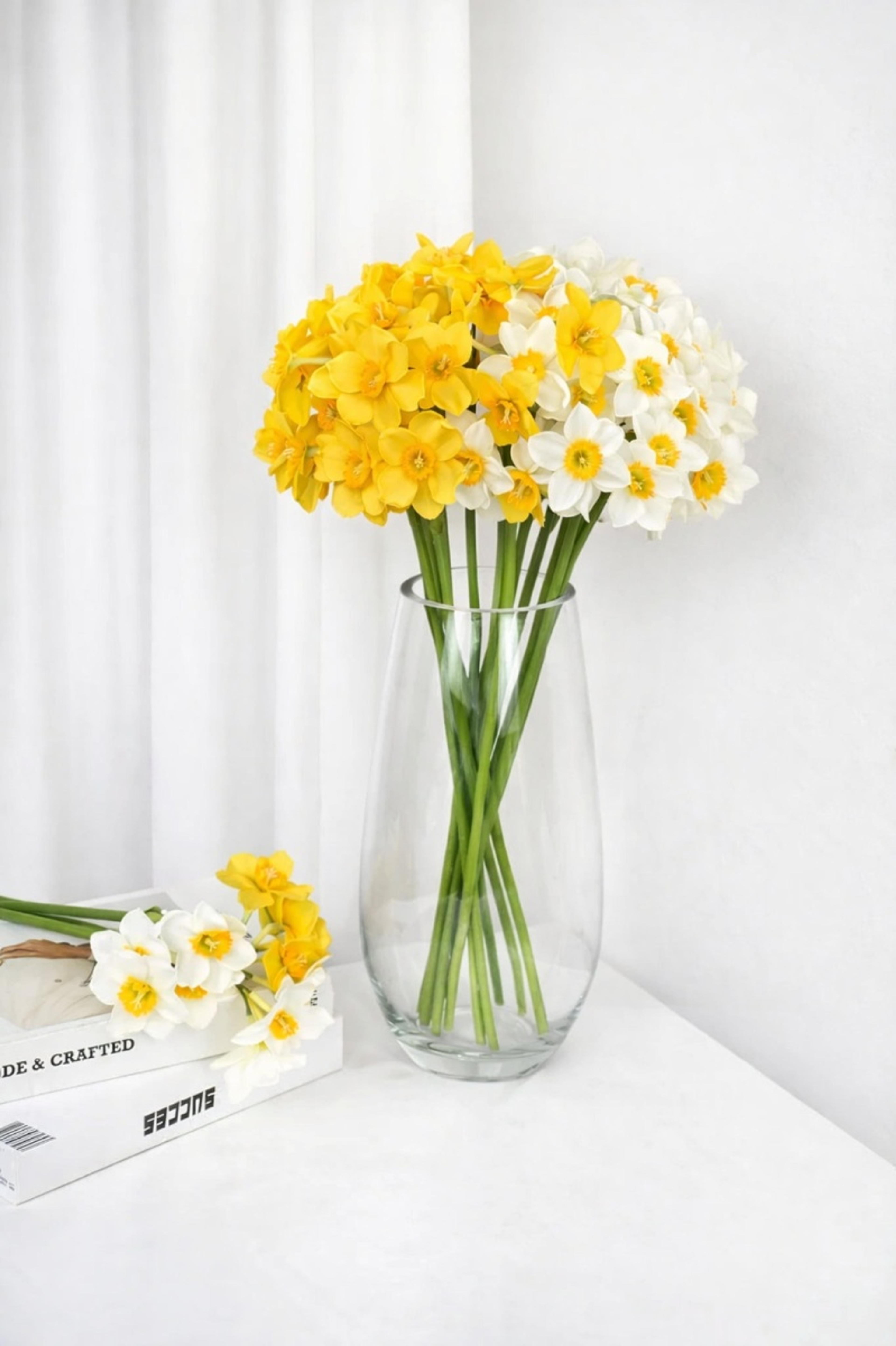 6pcs Artificial Daffodil  Bouquets – Nordic Style  Silk Flowers |  per 6pcs