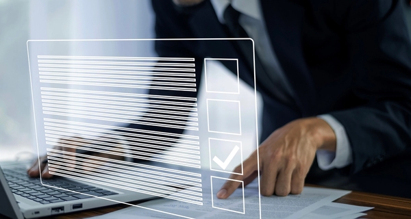 Rechtsanwälte und Notare mit digitalen Formularen