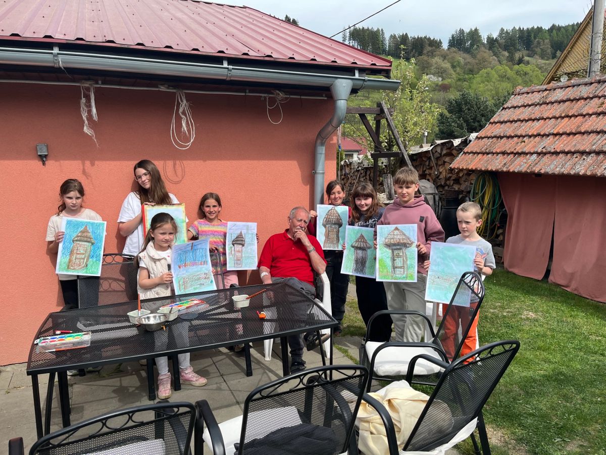 Návštěva žáků VO v řezbářské dílně pana Vrány