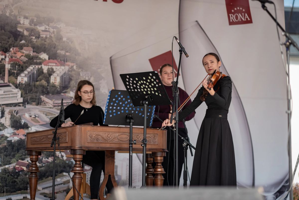 Koncert ZUŠ V Lednických Rovniach v rámci přeshraniční spolupráce