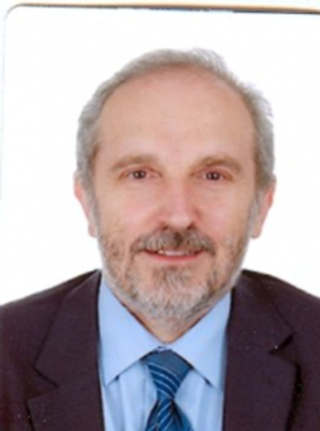 Vicente Salas Fumás