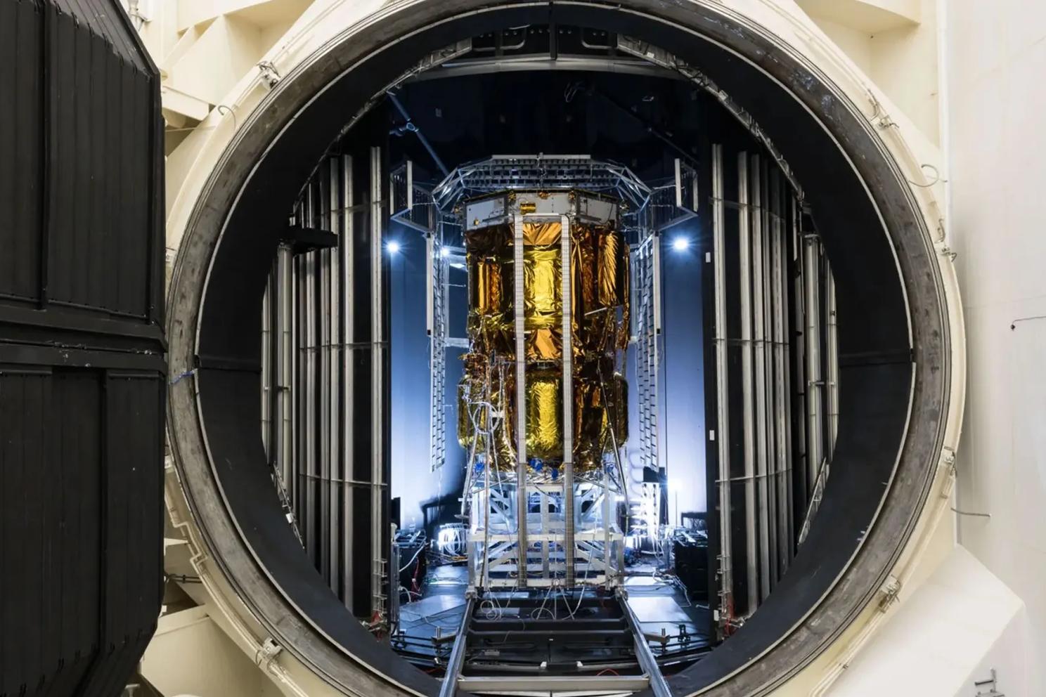 Blue Origin Moon Lander Clears NASA Vacuum Test, Eyes 2026 Launch