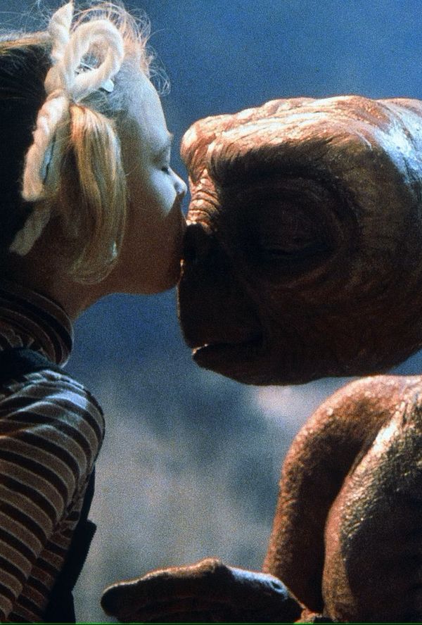 Bilde fra 'E.T. - Gjesten fra verdensrommet'