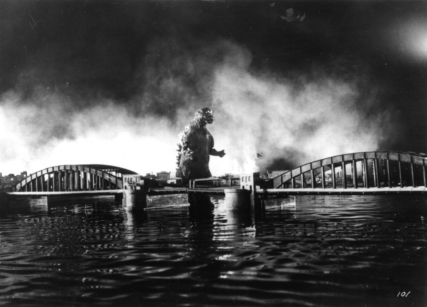 Bilde fra Godzilla (1954)