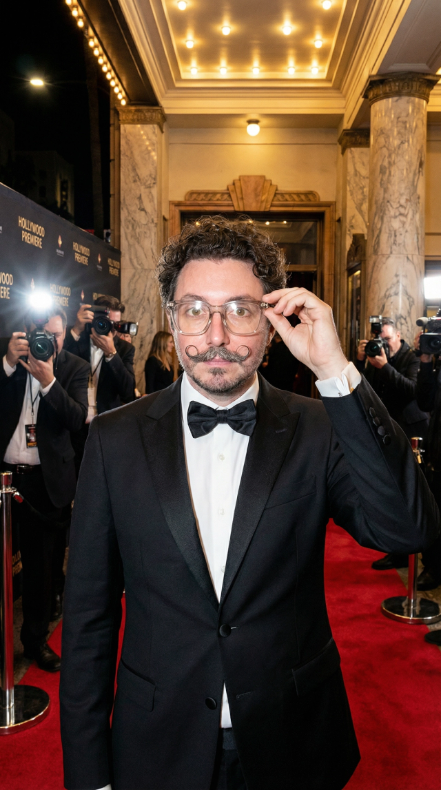 Nicholas Rhodes