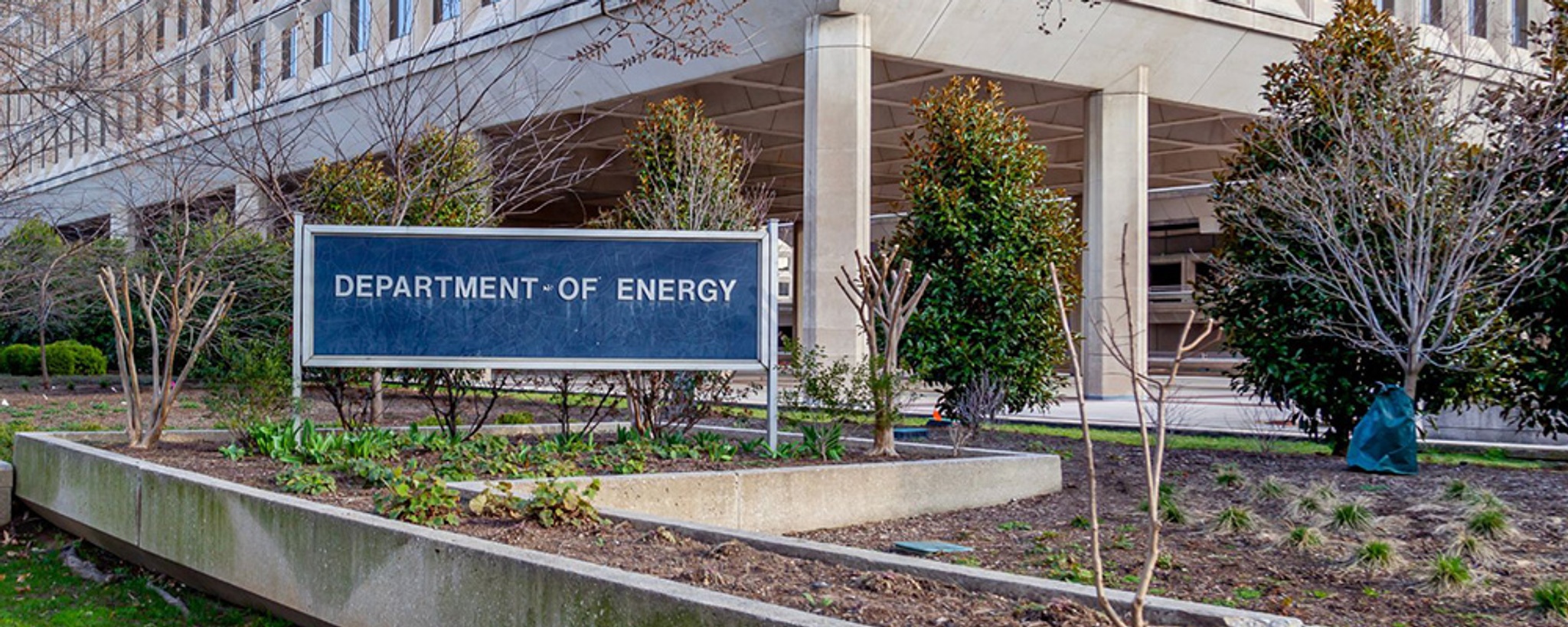 Small Modular Reactors: A Realist Approach to the Future of Nuclear Power