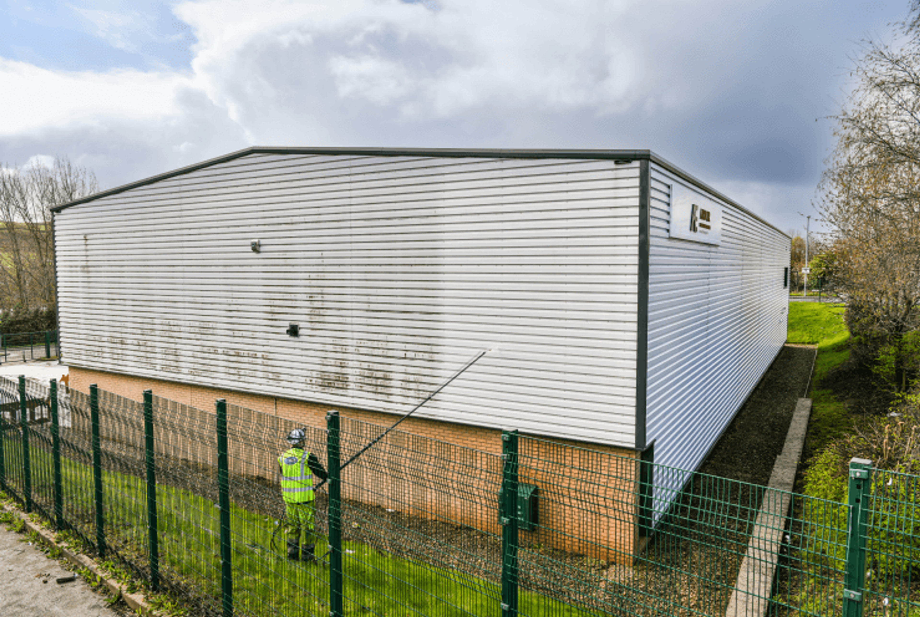 External building powerwash