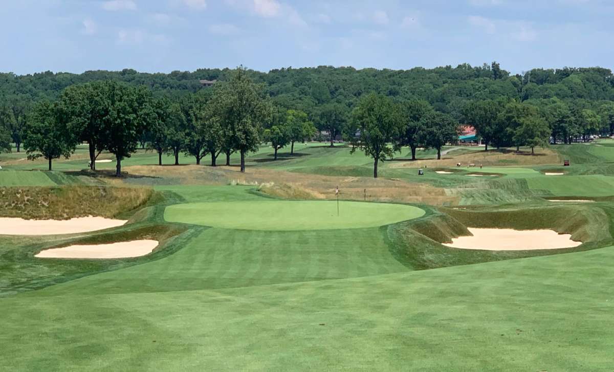 Moraine Country Club