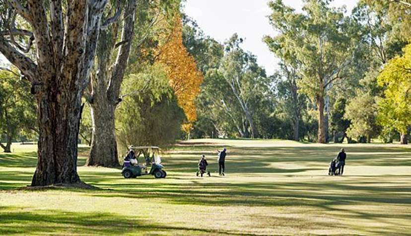 Corowa (1-18)