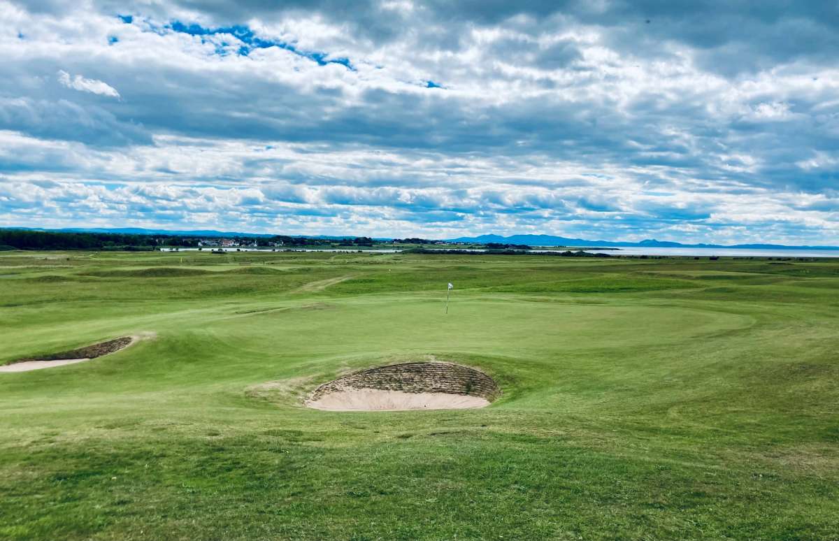 Luffness New Golf Club