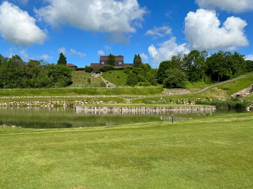 National Golf Resort
