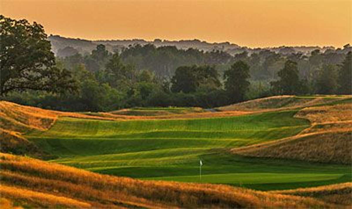 ‘Panicky’ USGA needs to impress at Erin Hills