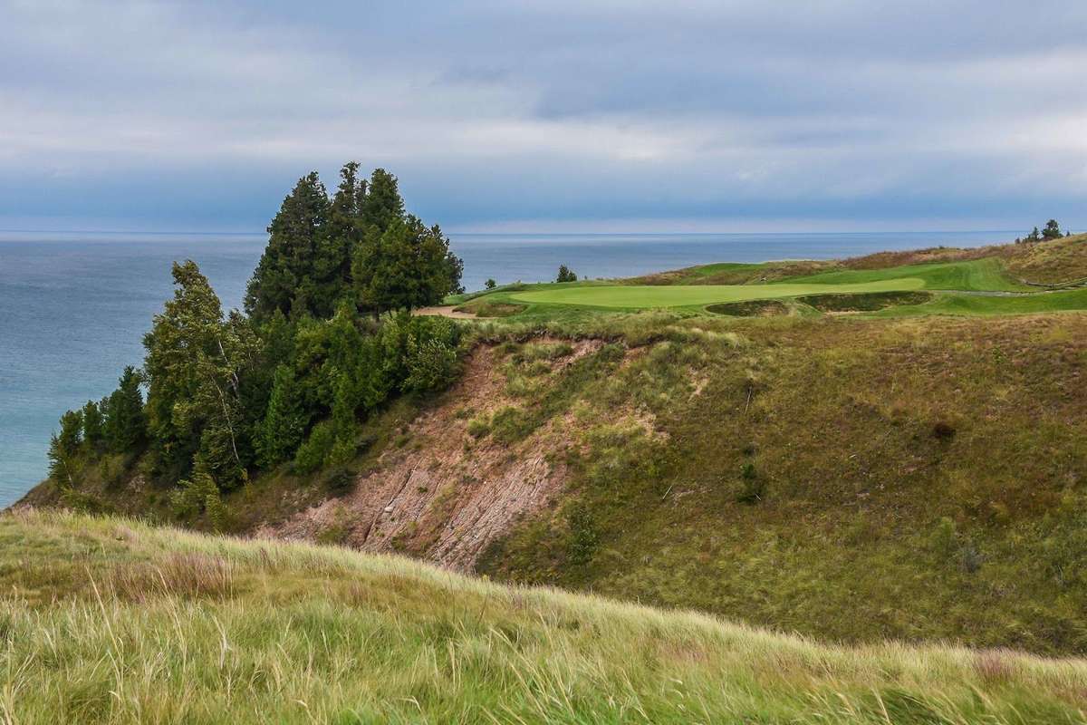 Arcadia Bluffs Golf Club (Bluffs) Review by ABroo11 | Top 100 Golf Courses