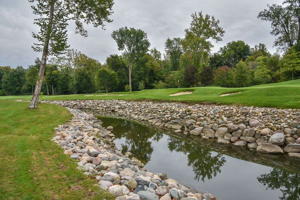 Sycamore Hills