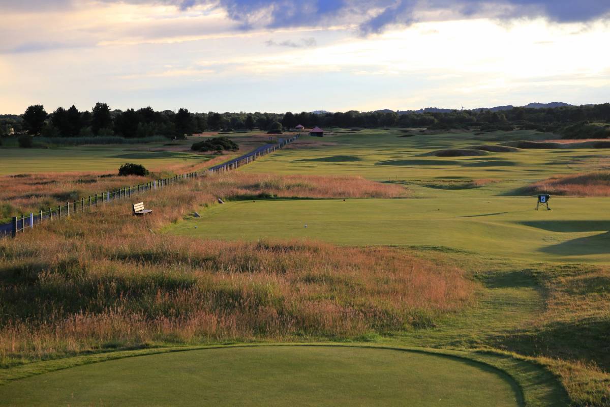 Carnoustie Golf Links (Championship) golf course