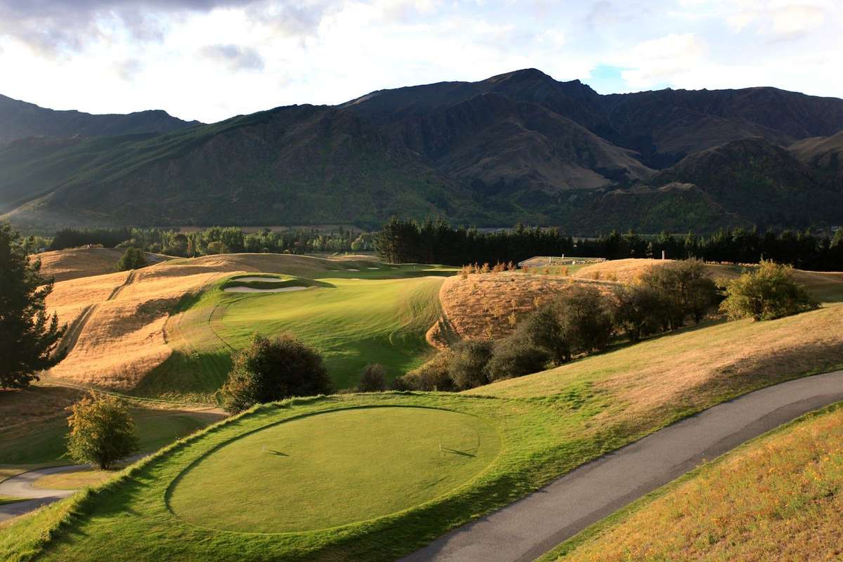 The Hills Golf Club
