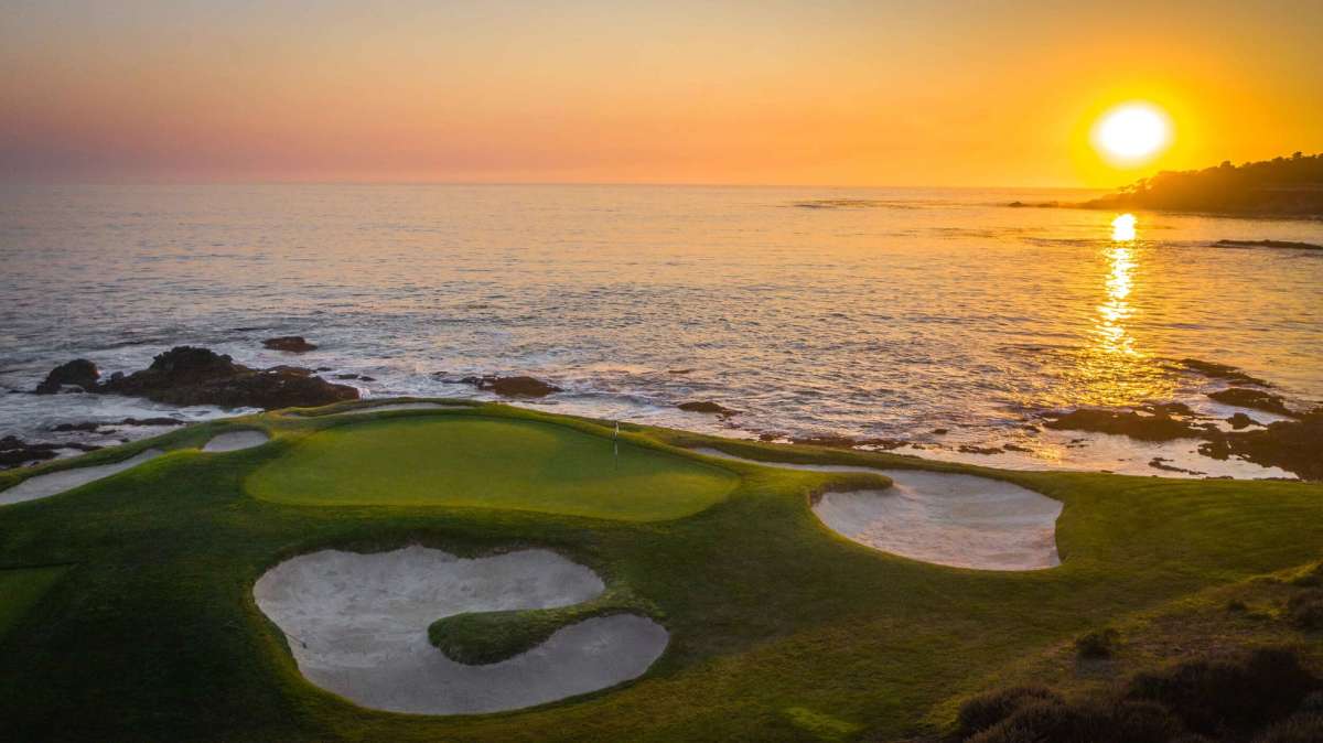 How You Can Get a Tee Time at Pebble Beach Golf Links - The Complete Guide