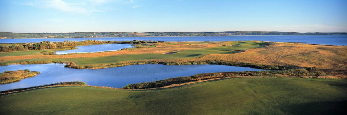 Machynys Resort Monk's Island golf course
