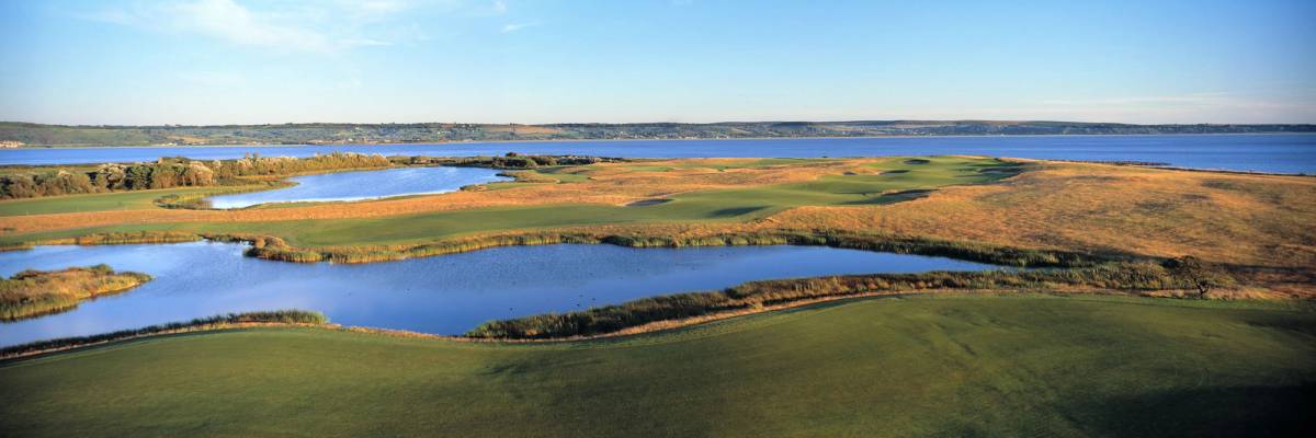 Machynys Resort Monk's Island golf course