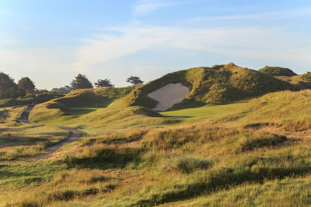 Cornwall Quick Trip Golf Guide: St Enodoc, Perranporth & The Headland Hotel