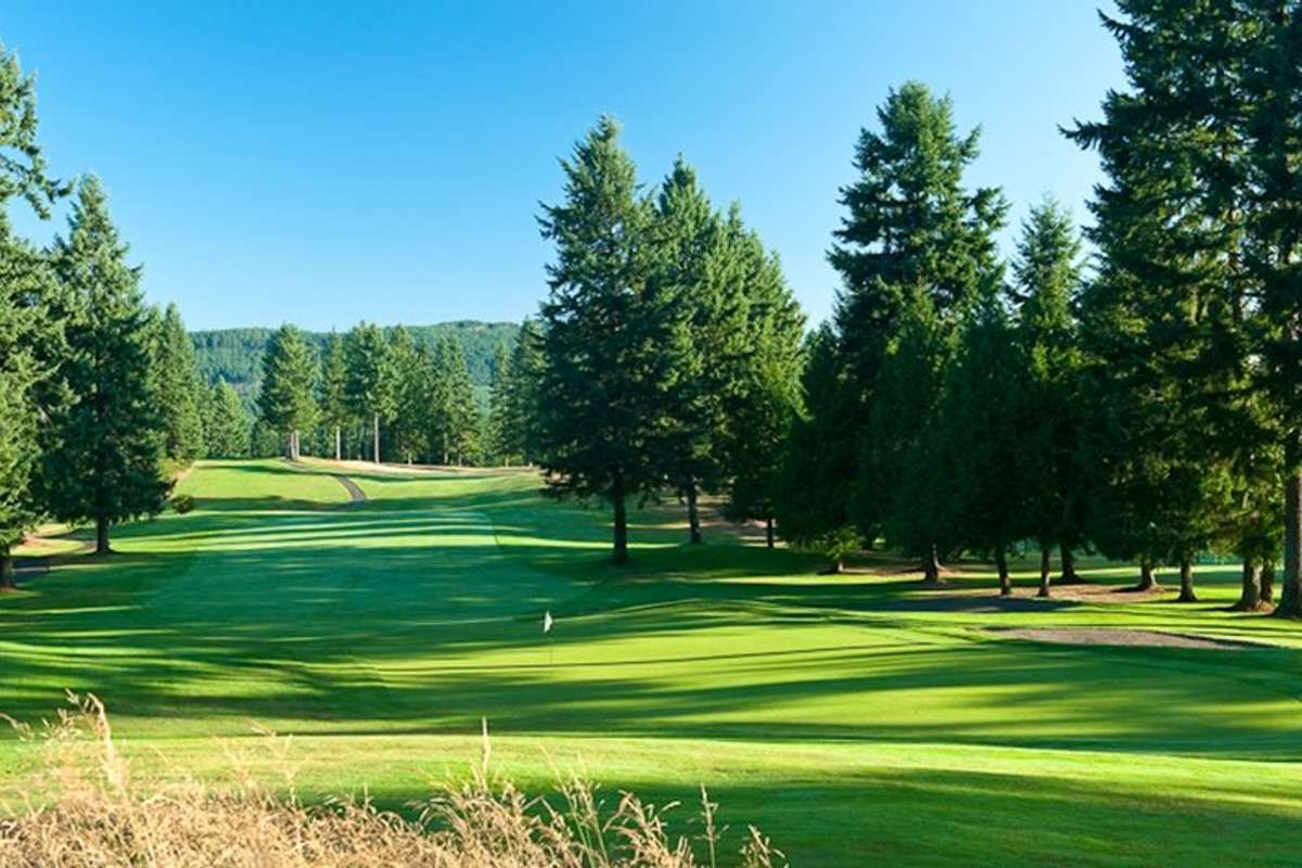 gold mountain golf course dress code FAQ