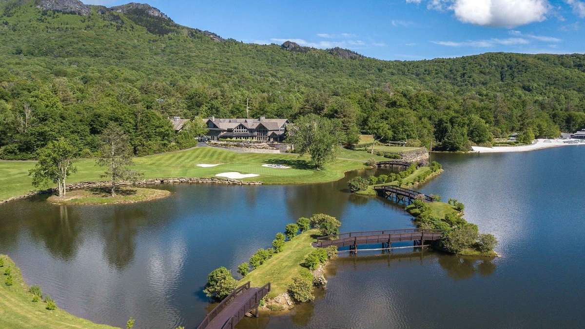 Grandfather Golf & Country Club