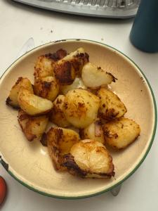 Roast potatoes