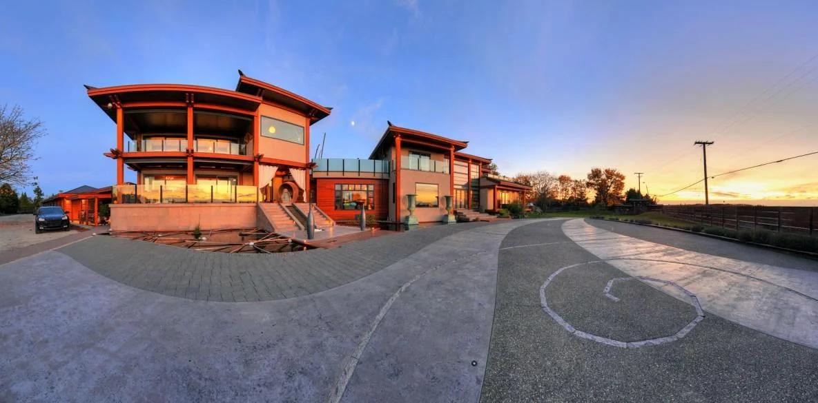 West Coast Contemporary gallery image 1
