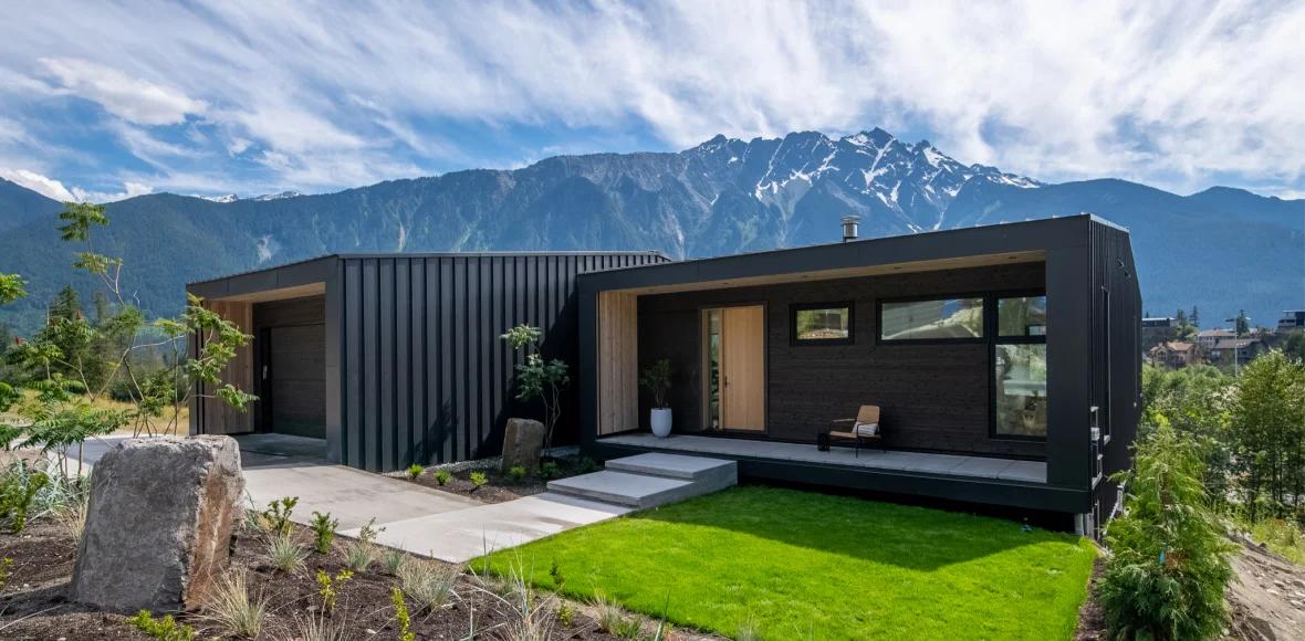 Mount Currie Custom gallery image 6