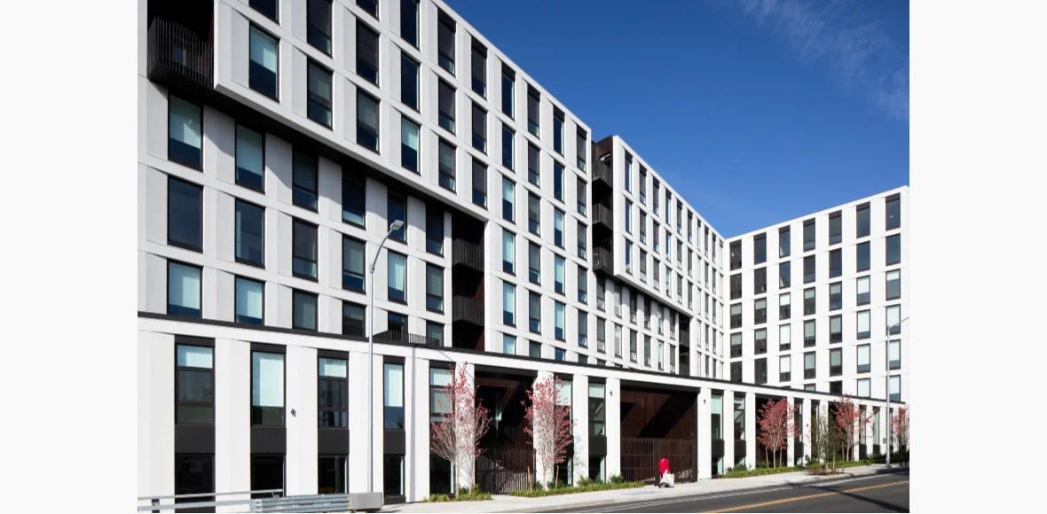 TwentyTwenty Apartments gallery image 3