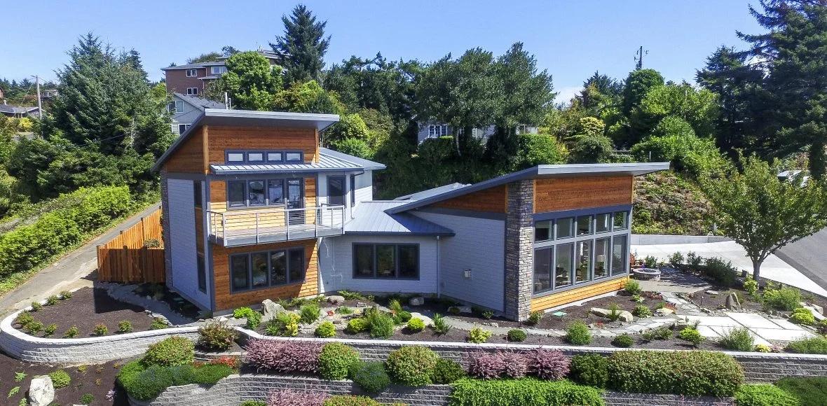 Rea Residence - Private Residence on Vancouver Island, BC project featuring Innotech windows