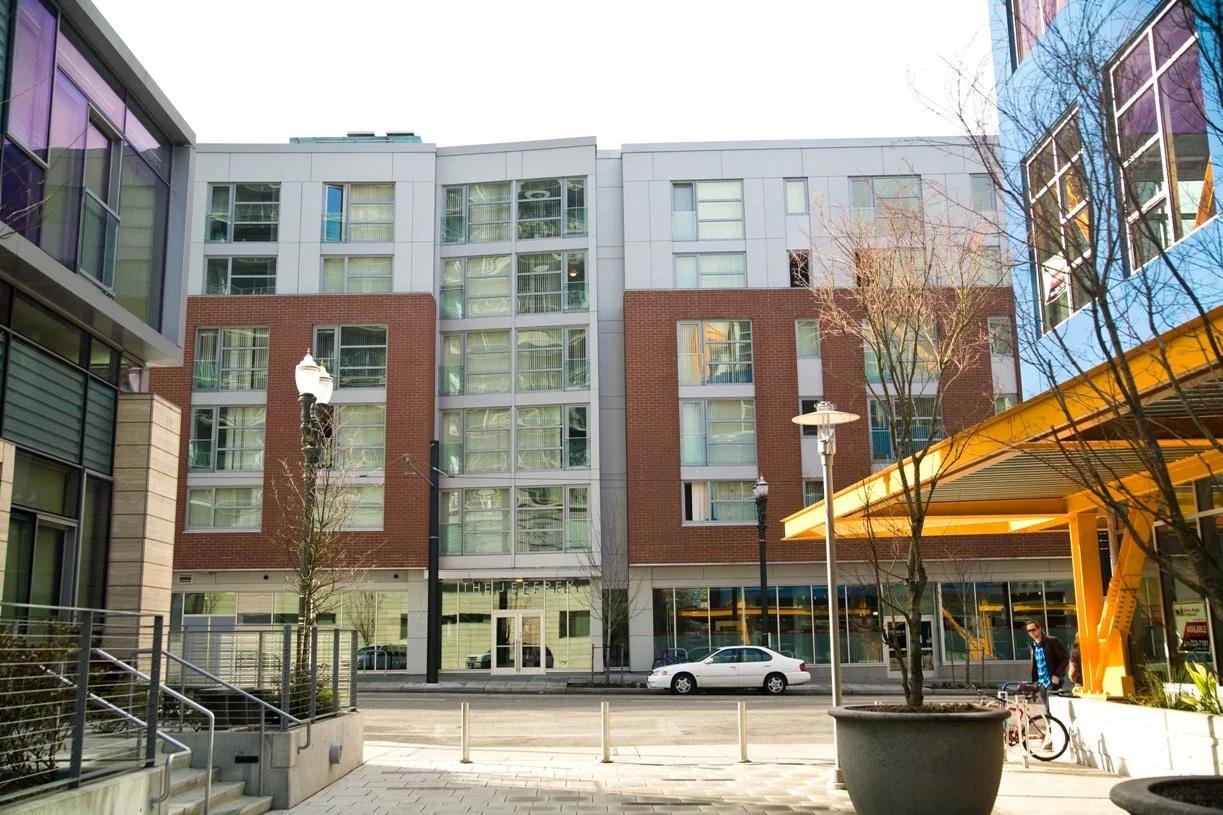 The Jeffrey Apartments - Portland, Oregon project featuring Innotech windows