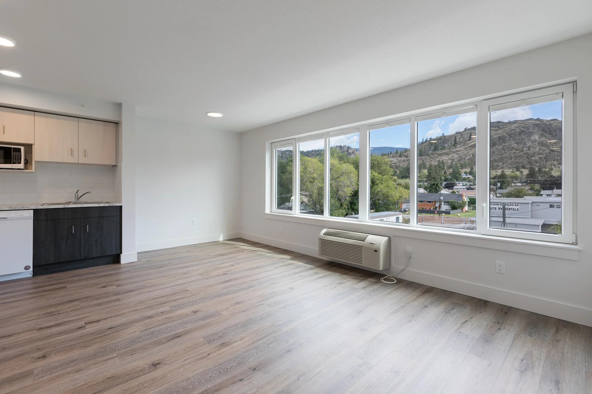 South Skaha Place content image