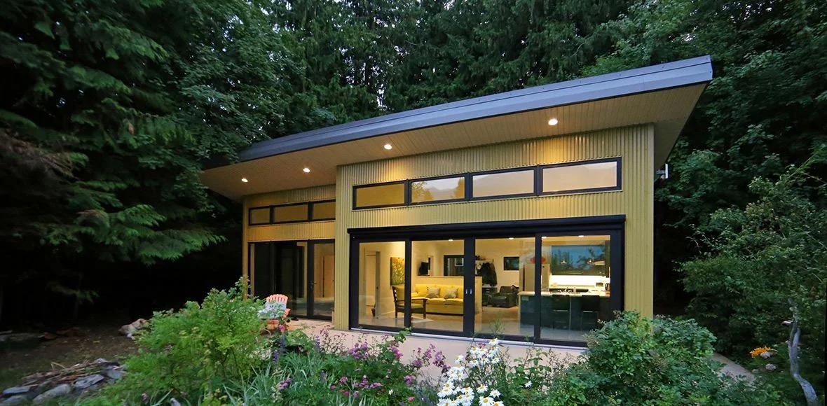 Kootenay Retreat gallery image 1