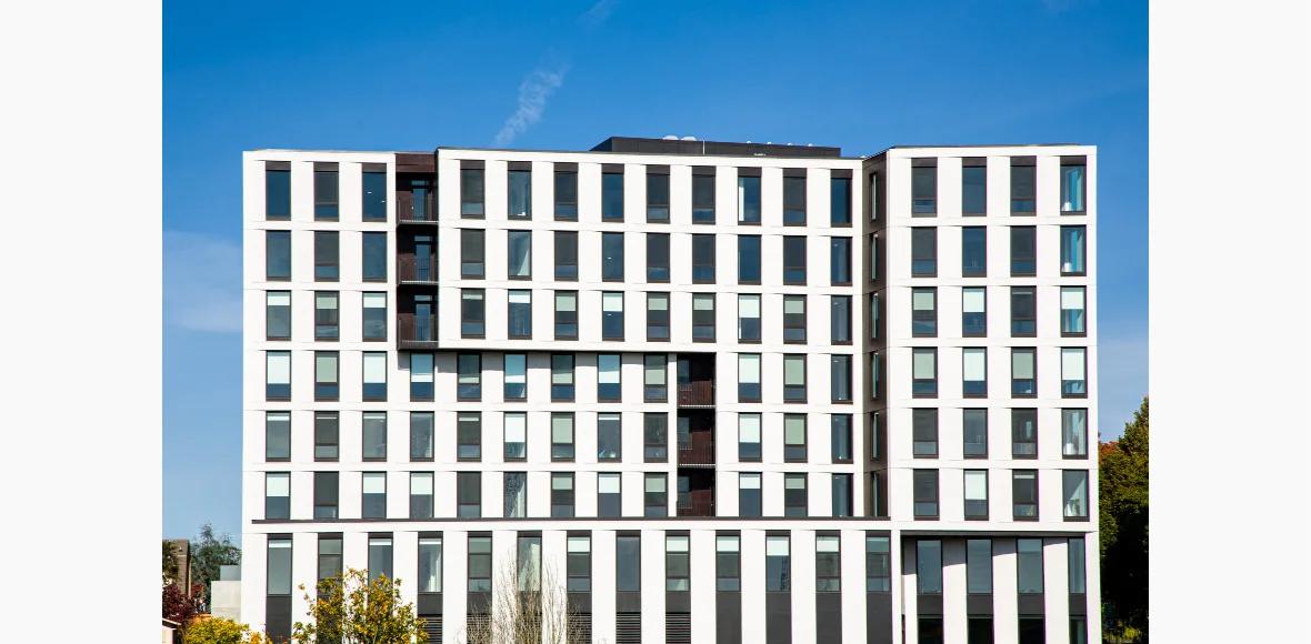 TwentyTwenty Apartments gallery image 4