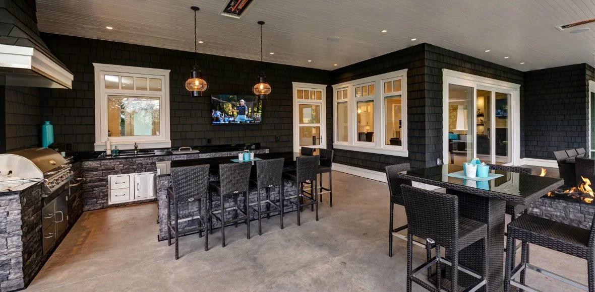 Luxury Rancher gallery image 2